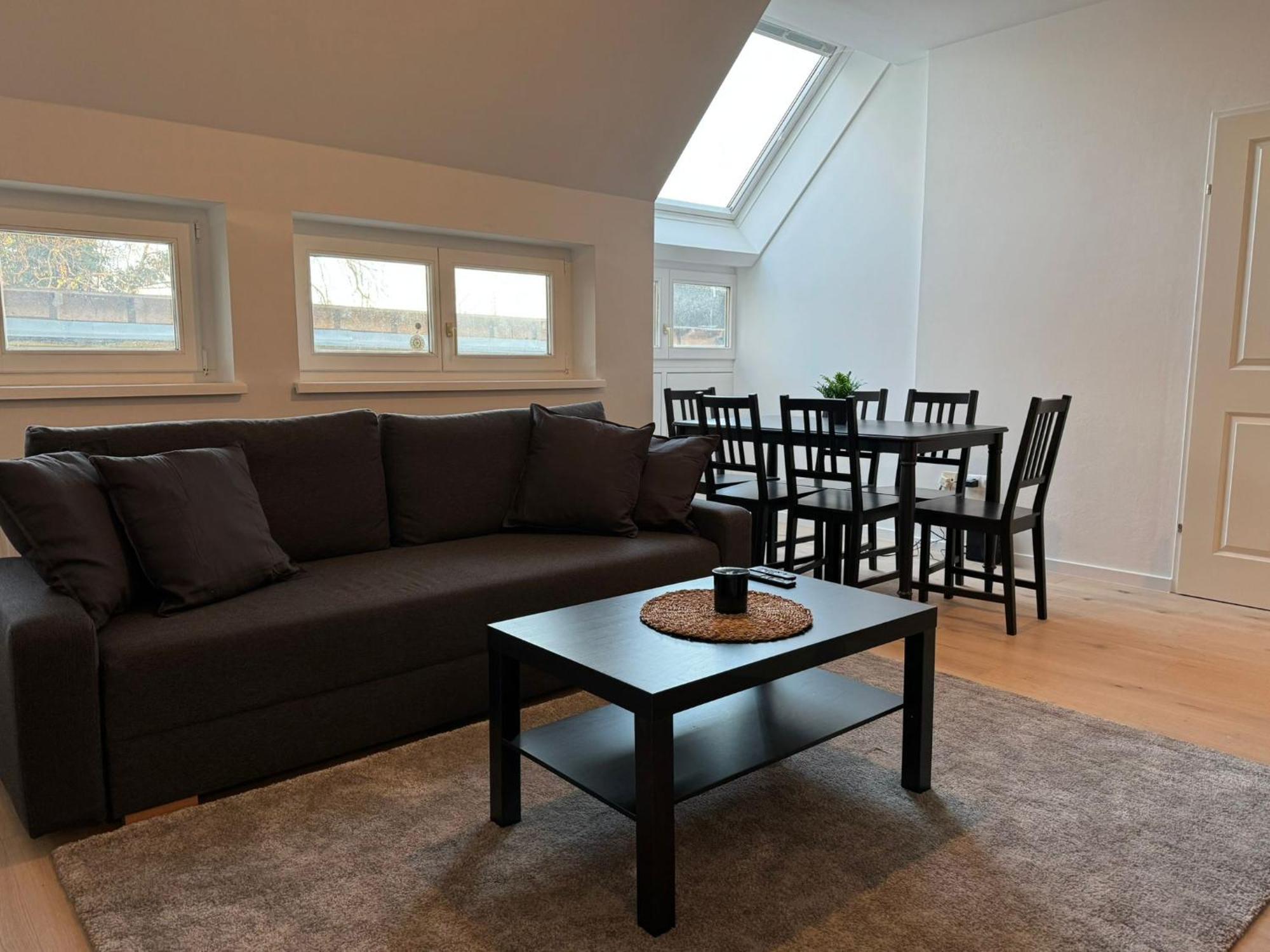 Apartment Train Station, Kahlenberg, Historic, Danube - Axara Housing Fhg 16 Wien